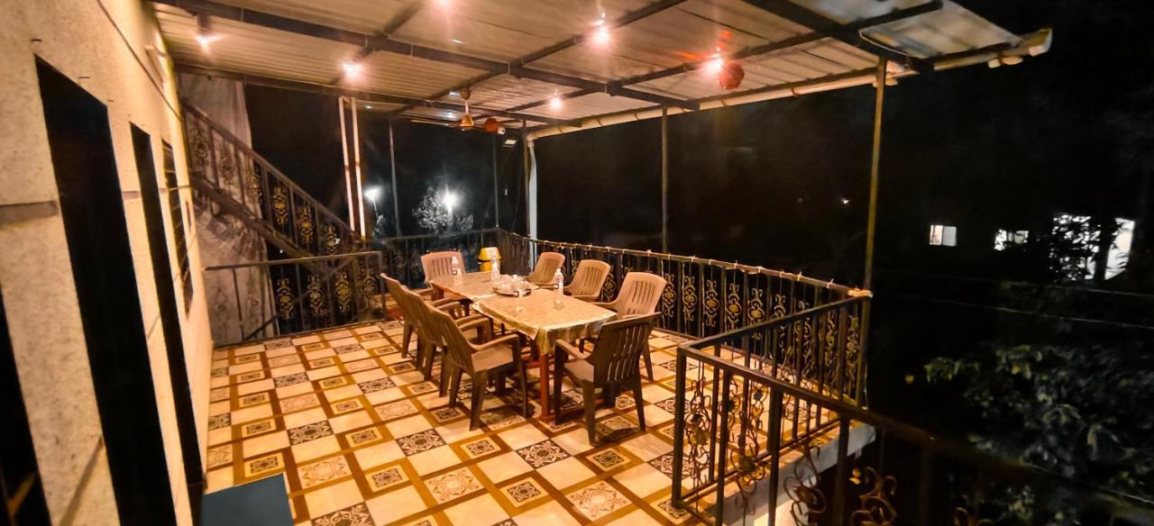 Apartamento Rane Ambadnya Niwas Nagaon  Exterior foto